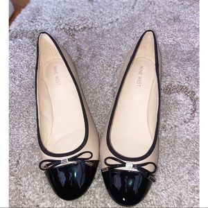 Brand New Color Block Nine West Flats (Size 9)